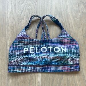 Lululemon Peloton digital oasis sports bra size 6 like new workout athletic